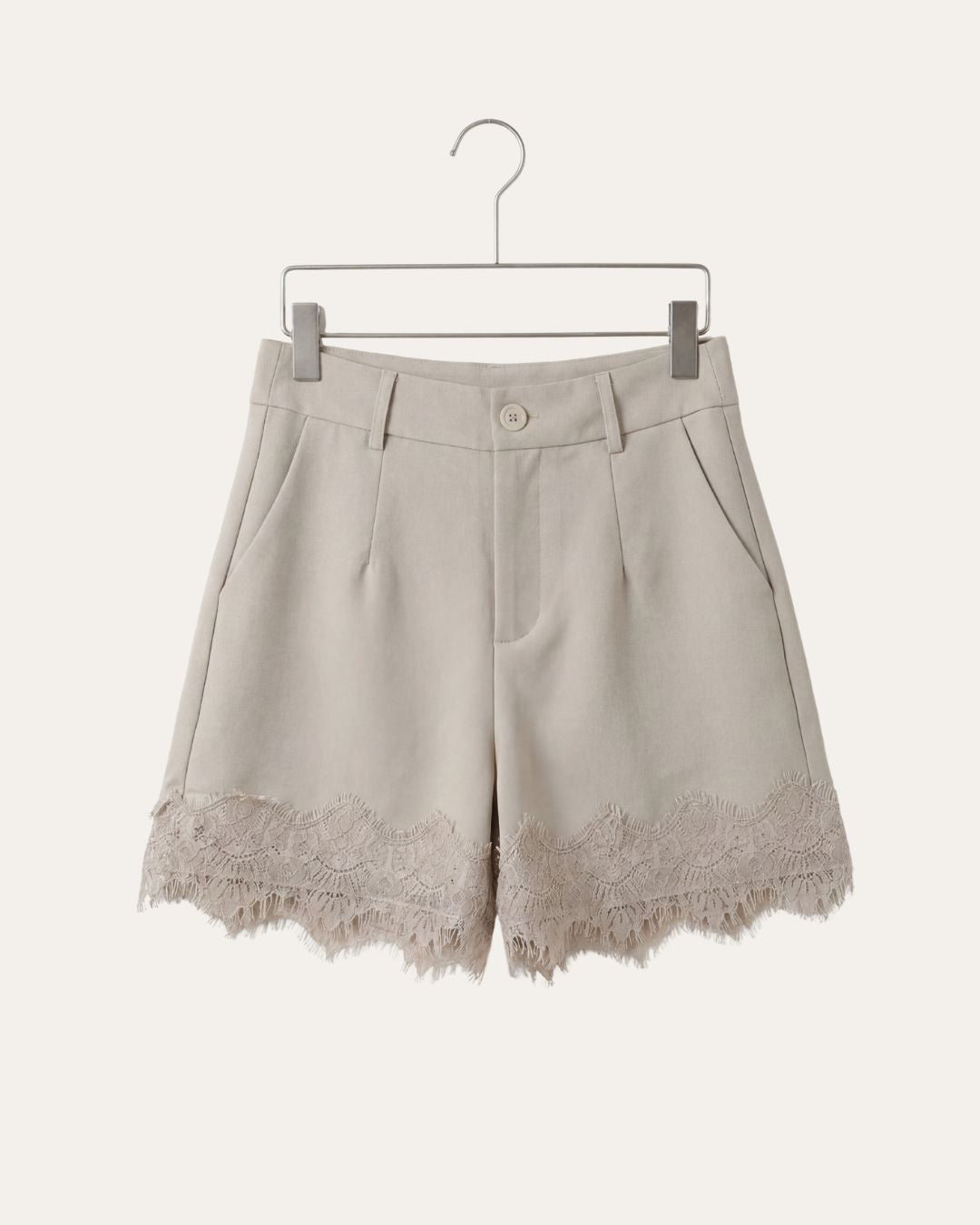 Short Luna Renda Areia